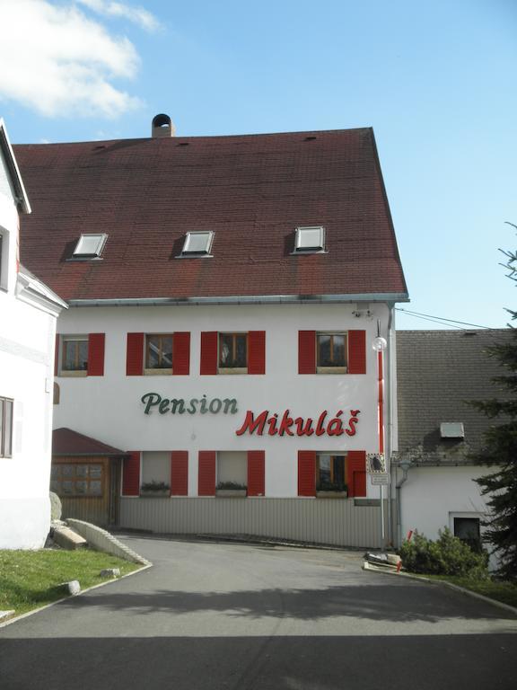 Pension Mikulas V Krusnych Horach Mikulov v Krusnych Horach Exteriör bild